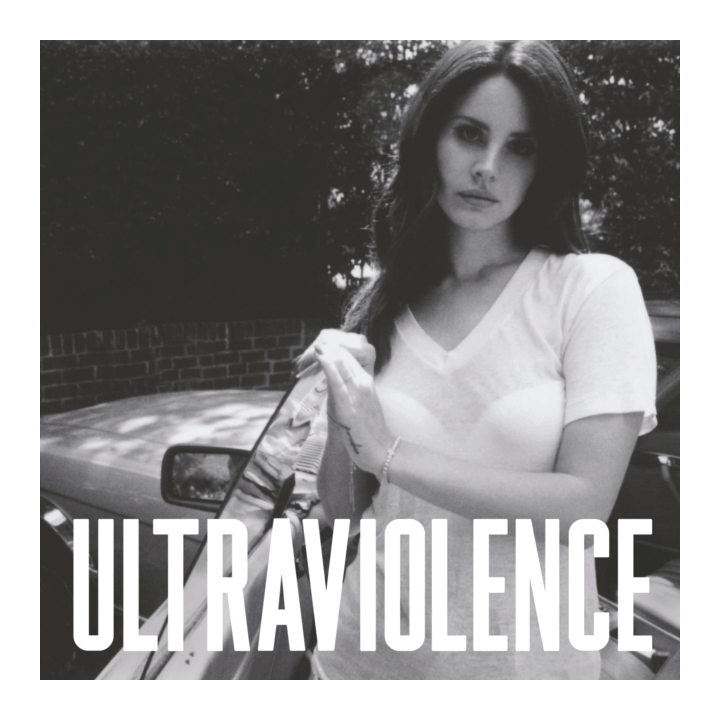 pcture of lana del rey getting out of a car. black and white